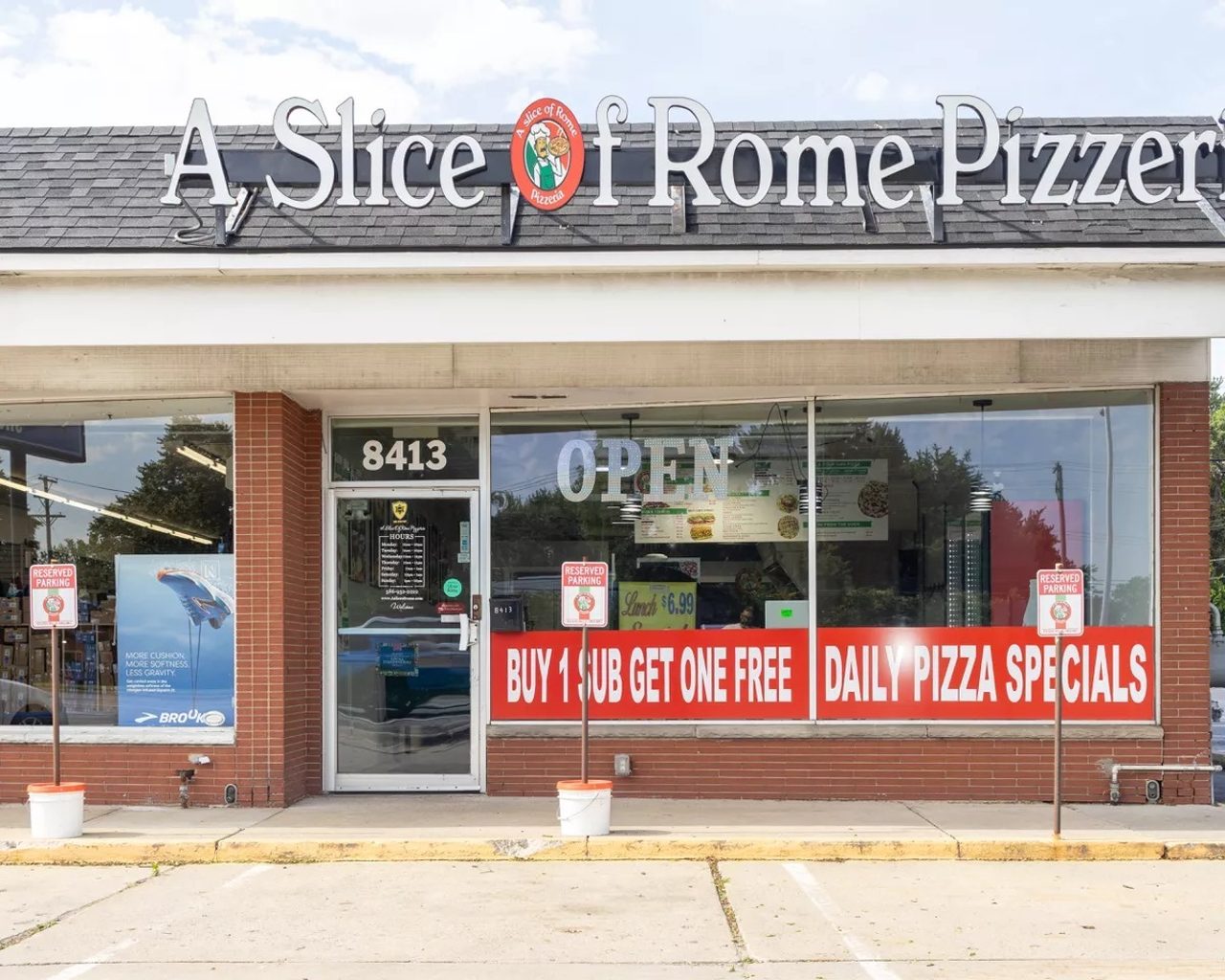 A Slice of Rome Pizzeria – Utica