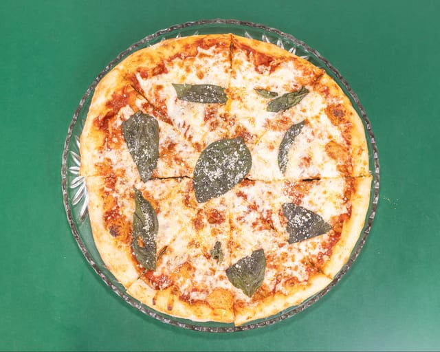 Margherita Pizza.